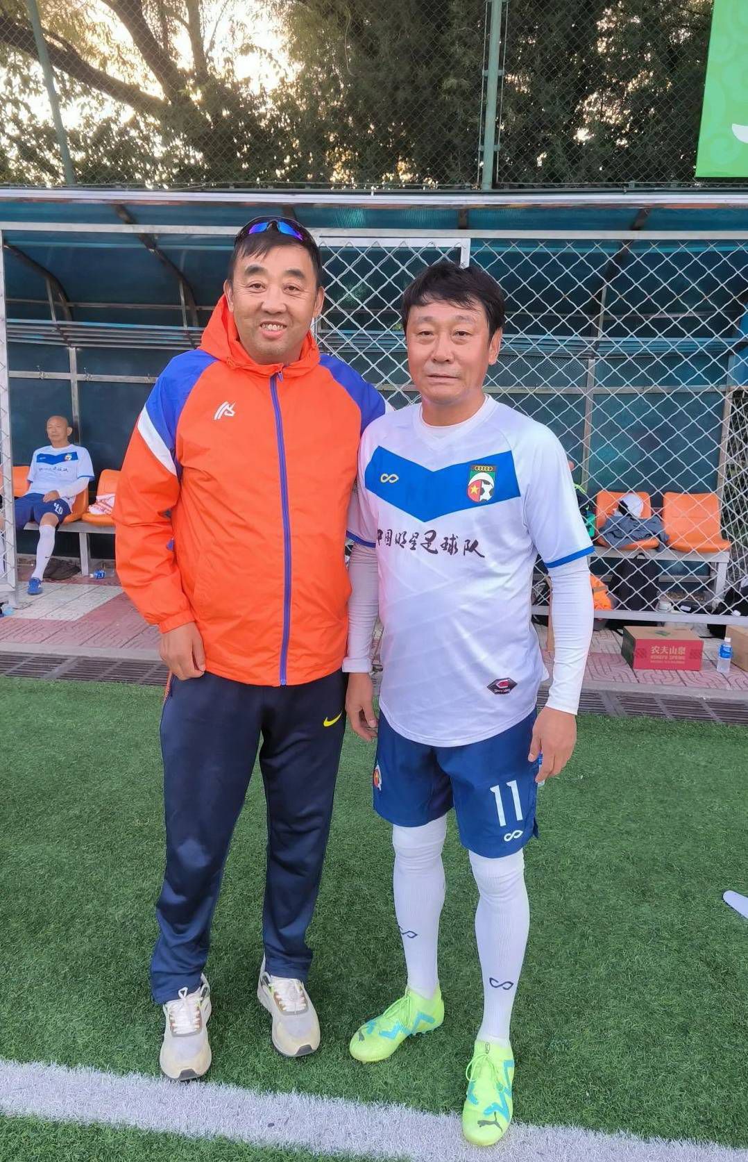 你说。